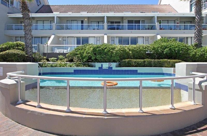 3 Bedroom Property for Sale in Dolphin Beach Western Cape